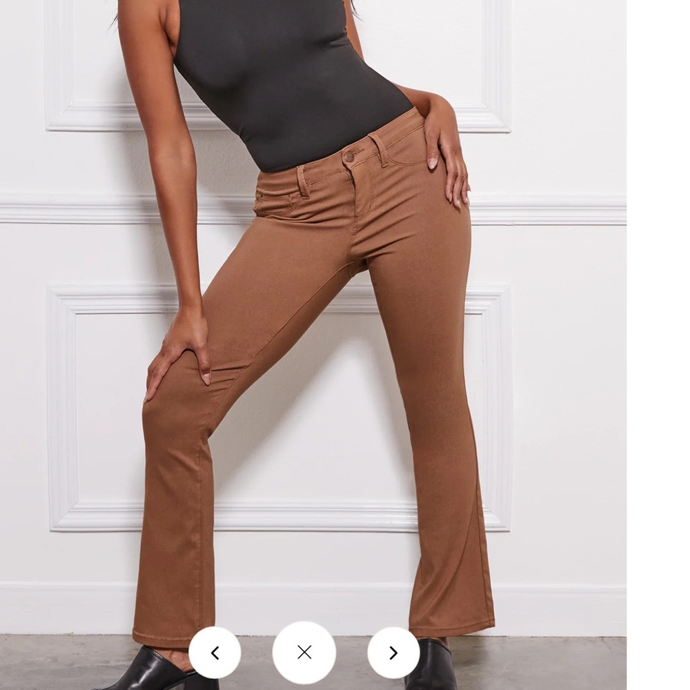 Royalty for Me boot cut brown denim pants Size Large